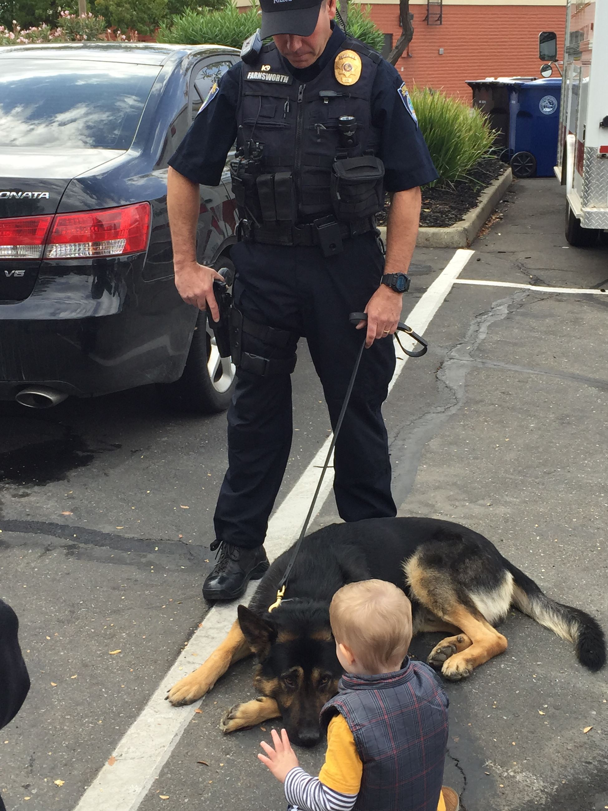 Bonding with a police dog